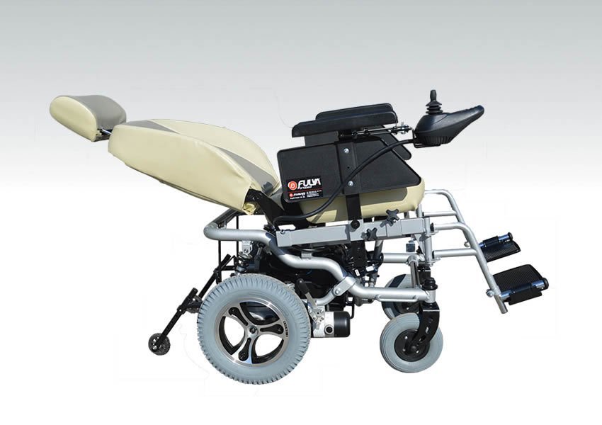 FULMAKS Koltuklu - Akülü Tekerlekli Sandalye - 7895 Comfort
